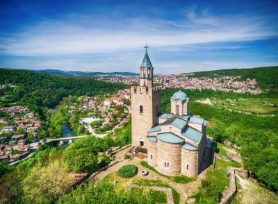 TOUR TO VELIKO TURNOVO - ARBANASI 0