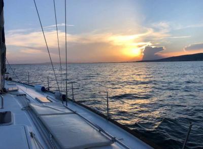 PREMIUM YACHT CRUISE 5